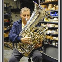 Tommy Johnson trying out his double tuba.